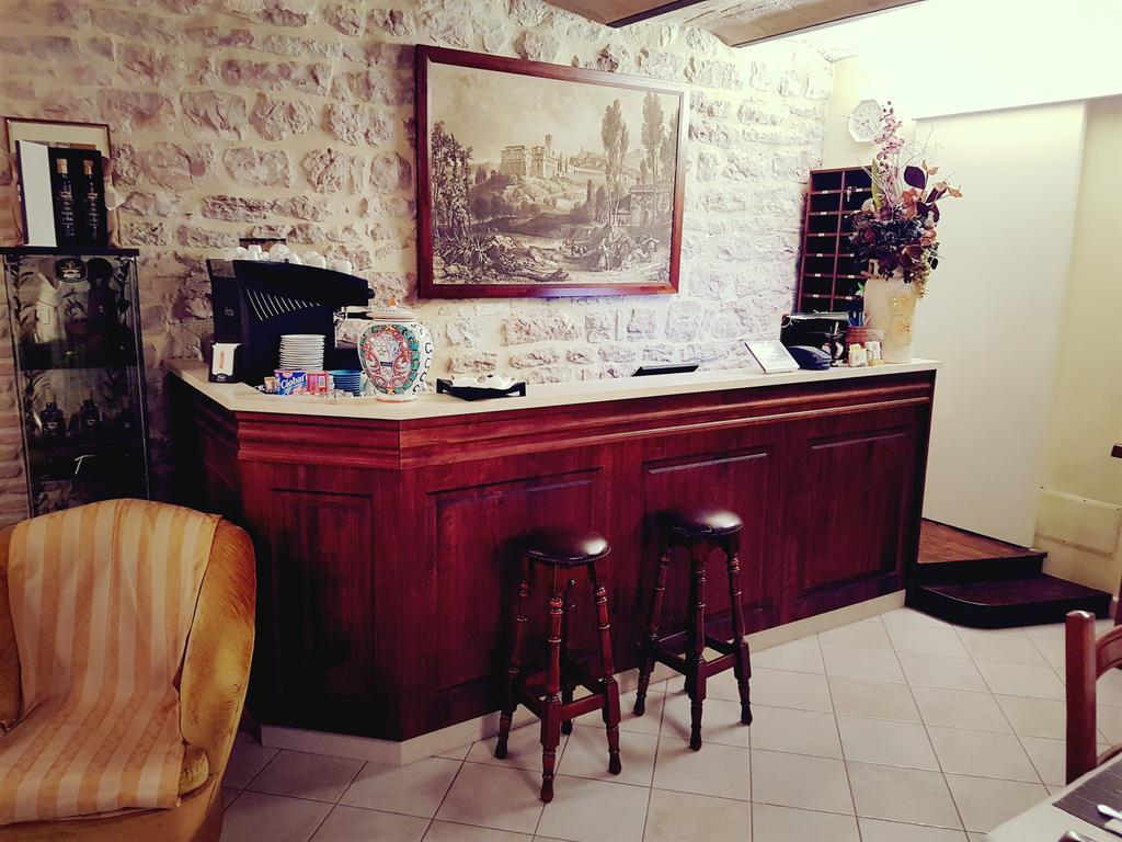 Ponte San Vittorino Hotel